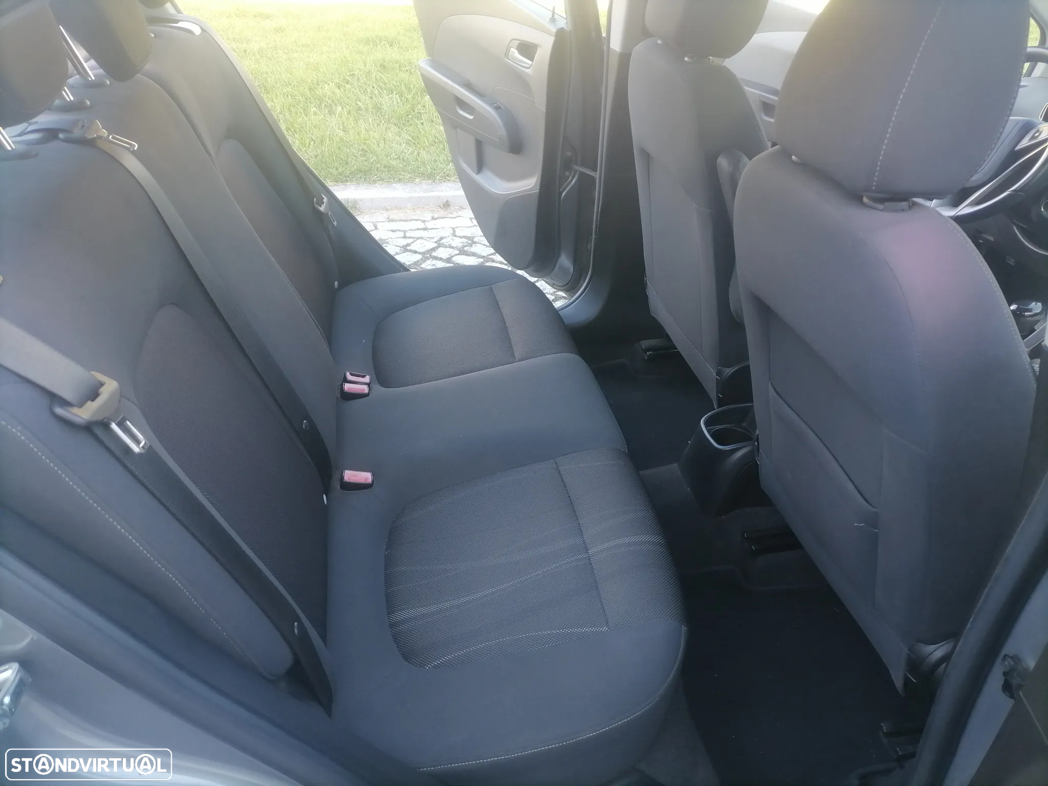 Chevrolet Aveo 1.4 LTZ - 9