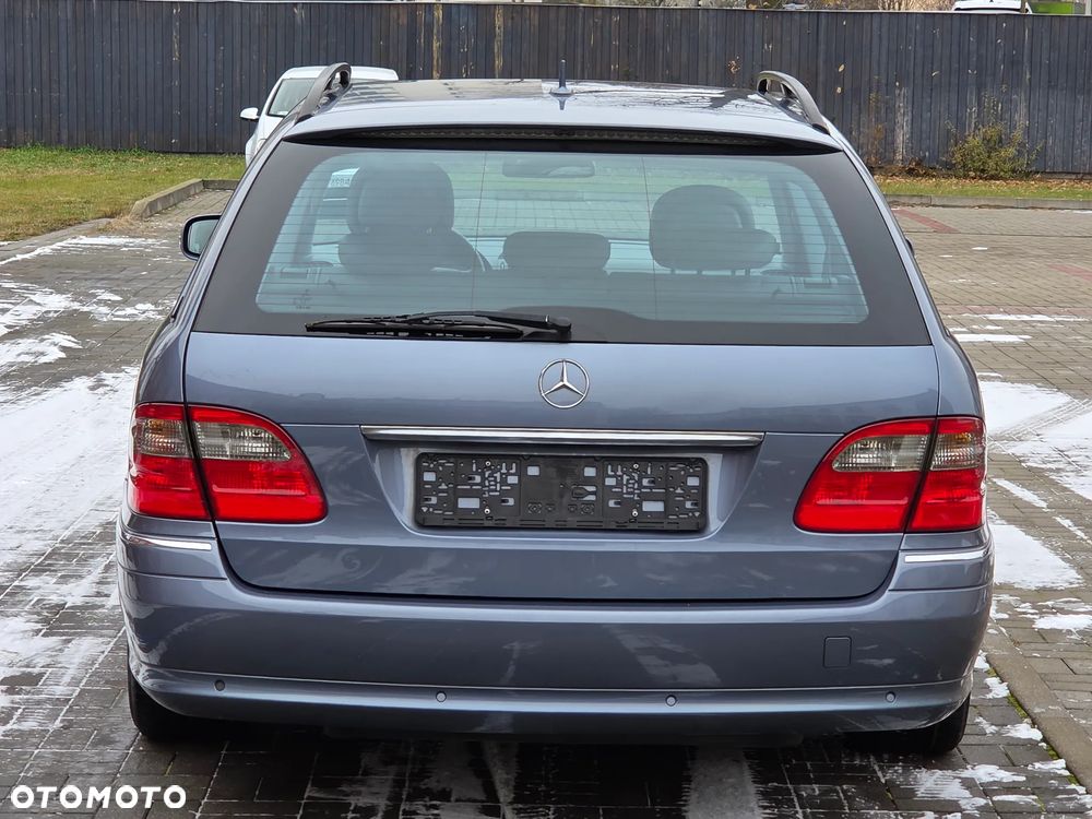 Mercedes-Benz Klasa E 320 CDI 4Matic Automatik Avantgarde DPF BusinessEDITION - 4