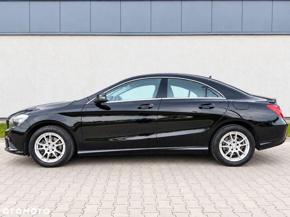 Mercedes-Benz CLA 180 BlueEFFICIENCY Edition - 28