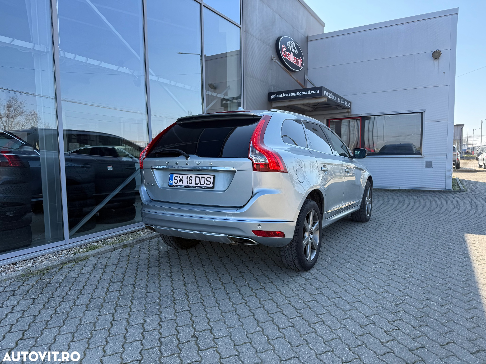 Volvo XC 60 D5 AWD Aut. Summum - 12