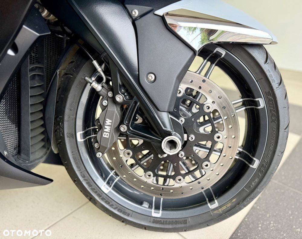 BMW K - 12