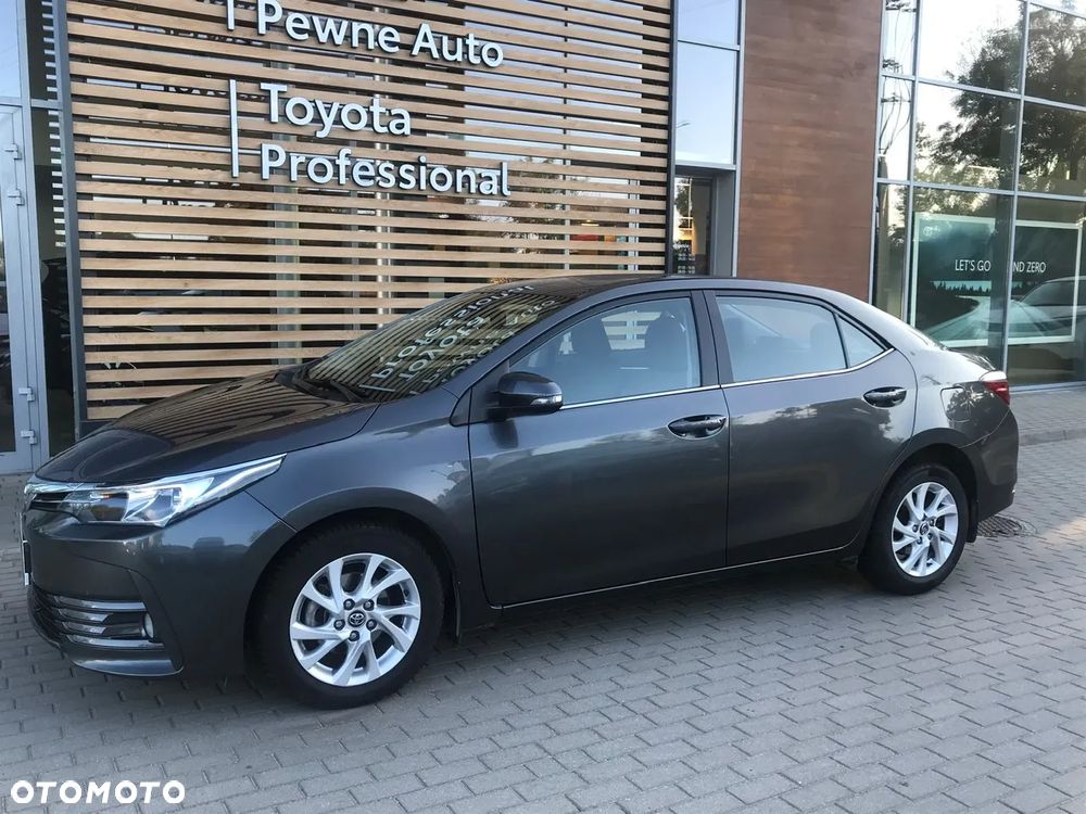Toyota Corolla 1.6 Comfort - 4