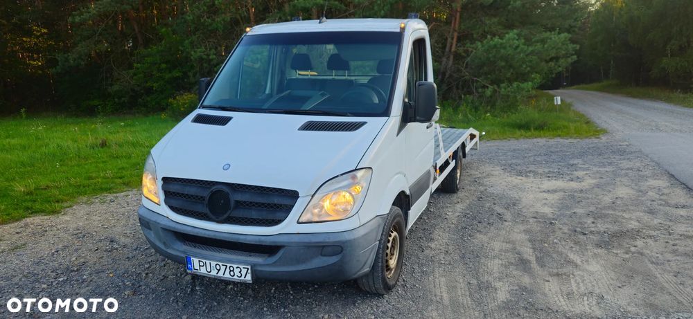 Mercedes-Benz Sprinter - 1
