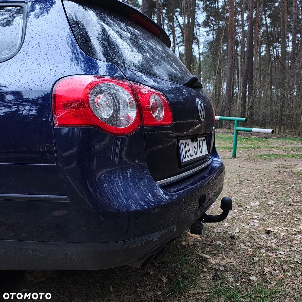 Volkswagen Passat 2.0 TDI DPF Trendline - 15