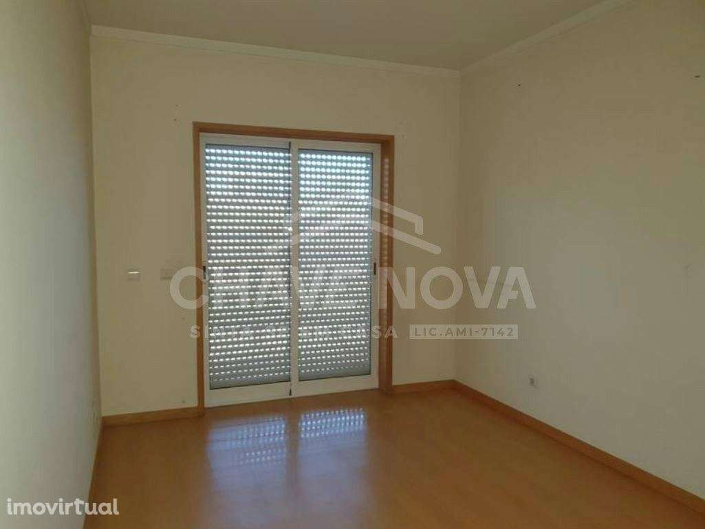 T1 c/ Lugar de Garagem em Ermesinde - Grande imagem: 3/7