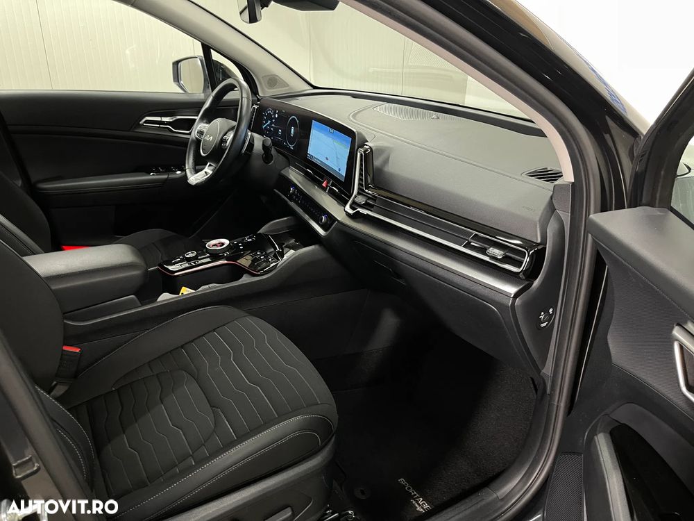 Kia Sportage 1.6 T-GDI HEV 6AT 4x2 Business Line - 11