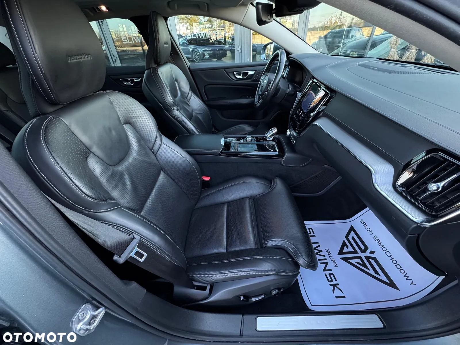 Volvo S60 T8 Twin Engine AWD Geartronic Inscription - 21