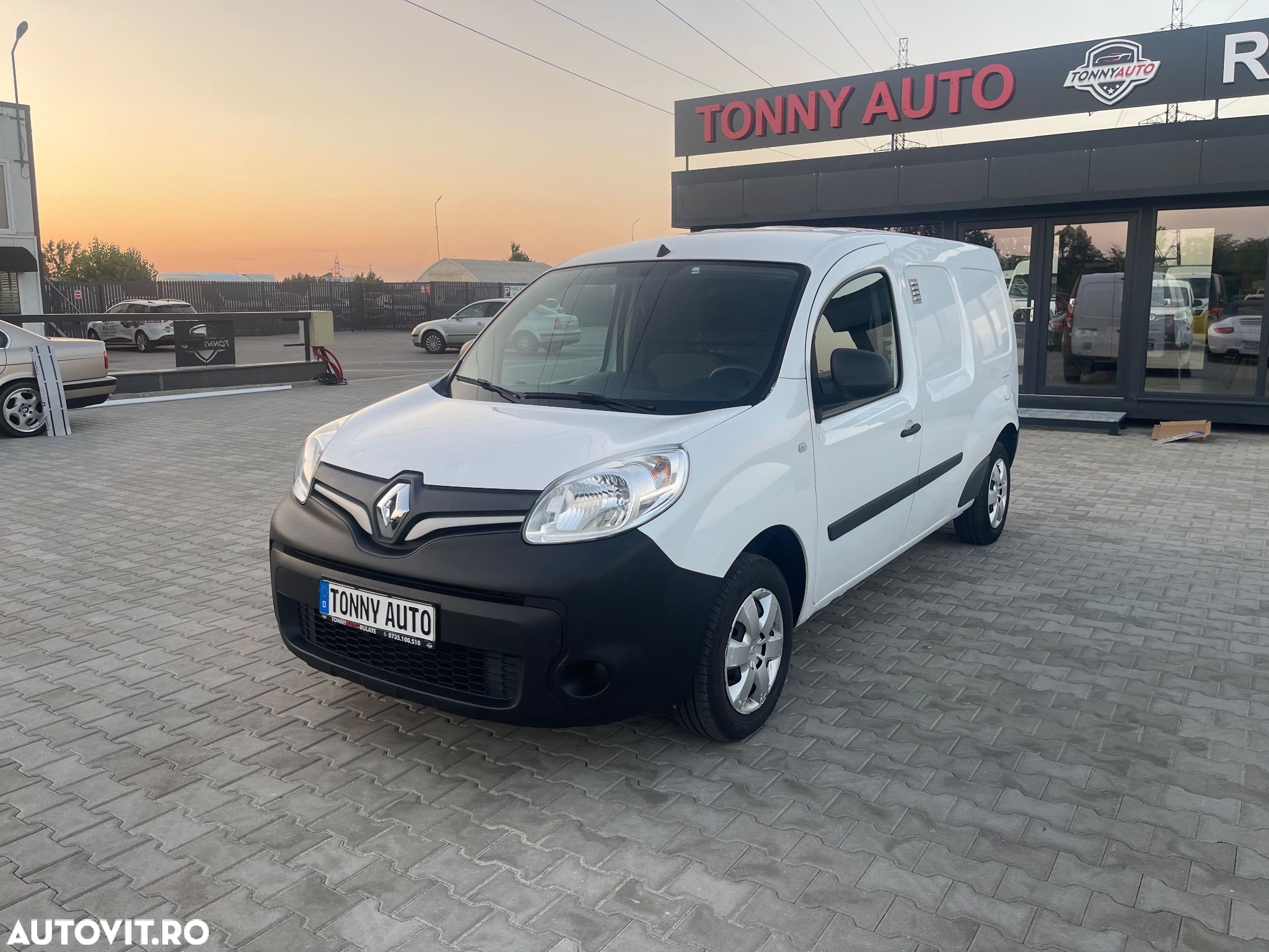 Renault Kangoo Maxi - 1