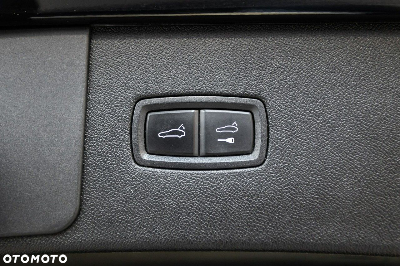 Porsche Cayenne Standard - 34