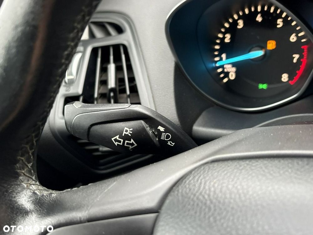 Ford Kuga 1.5 EcoBoost 2x4 Cool & Connect - 33