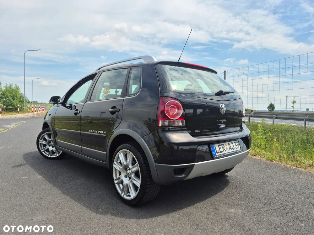 Volkswagen Polo Cross - 4