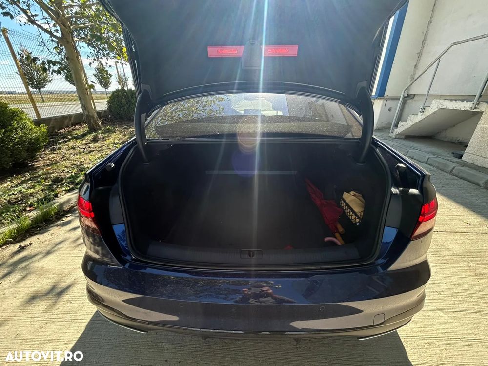 Audi A4 35 TDI S tronic MHEV S Line - 9