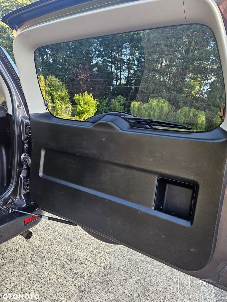 Suzuki Grand Vitara 2.4 Premium EU5 - 23