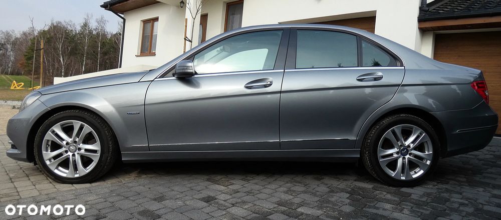 Mercedes-Benz Klasa C 180 Kompressor Avantgarde - 29