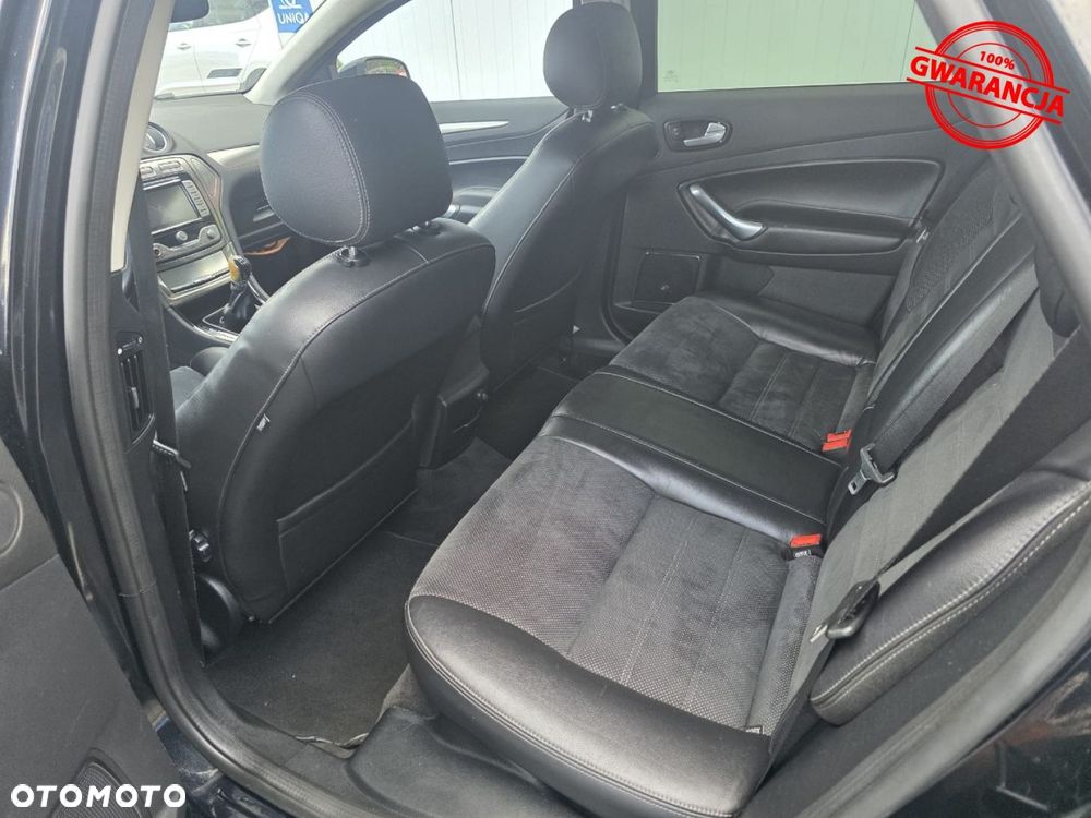Ford Mondeo - 27