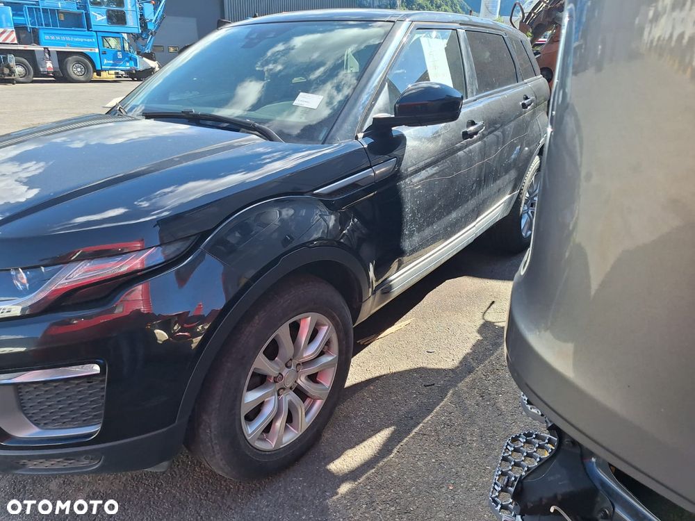 Land Rover Range Rover Evoque D180 R-Dynamic HSE - 3