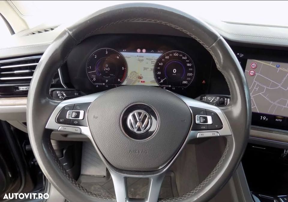 Volkswagen Touareg V6 TDI Atmosphere - 11