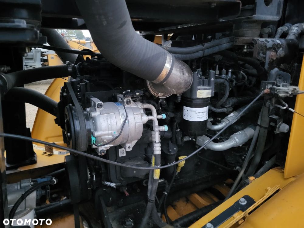 Hyundai HL940A - 7