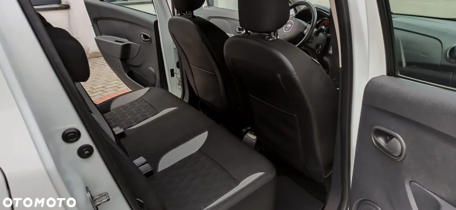 Dacia Sandero Stepway dCi 90 S&S Prestige - 25