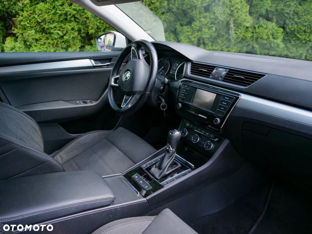 Skoda Superb 1.4 TSI ACT Ambition DSG - 3