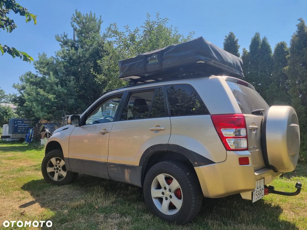 Suzuki Grand Vitara 2.7 V6 - 2