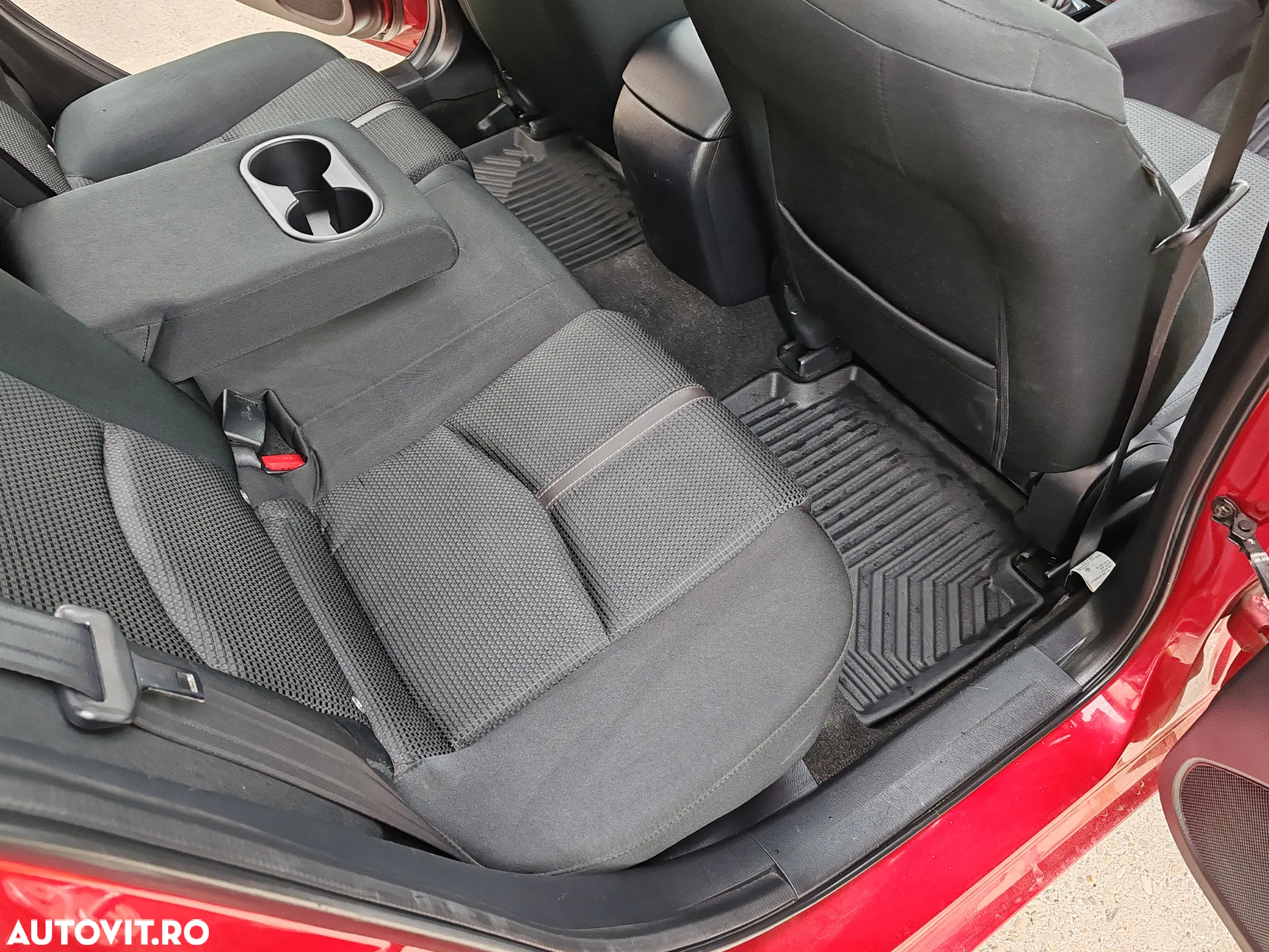Mazda 3 G120 AT Revolution - 12