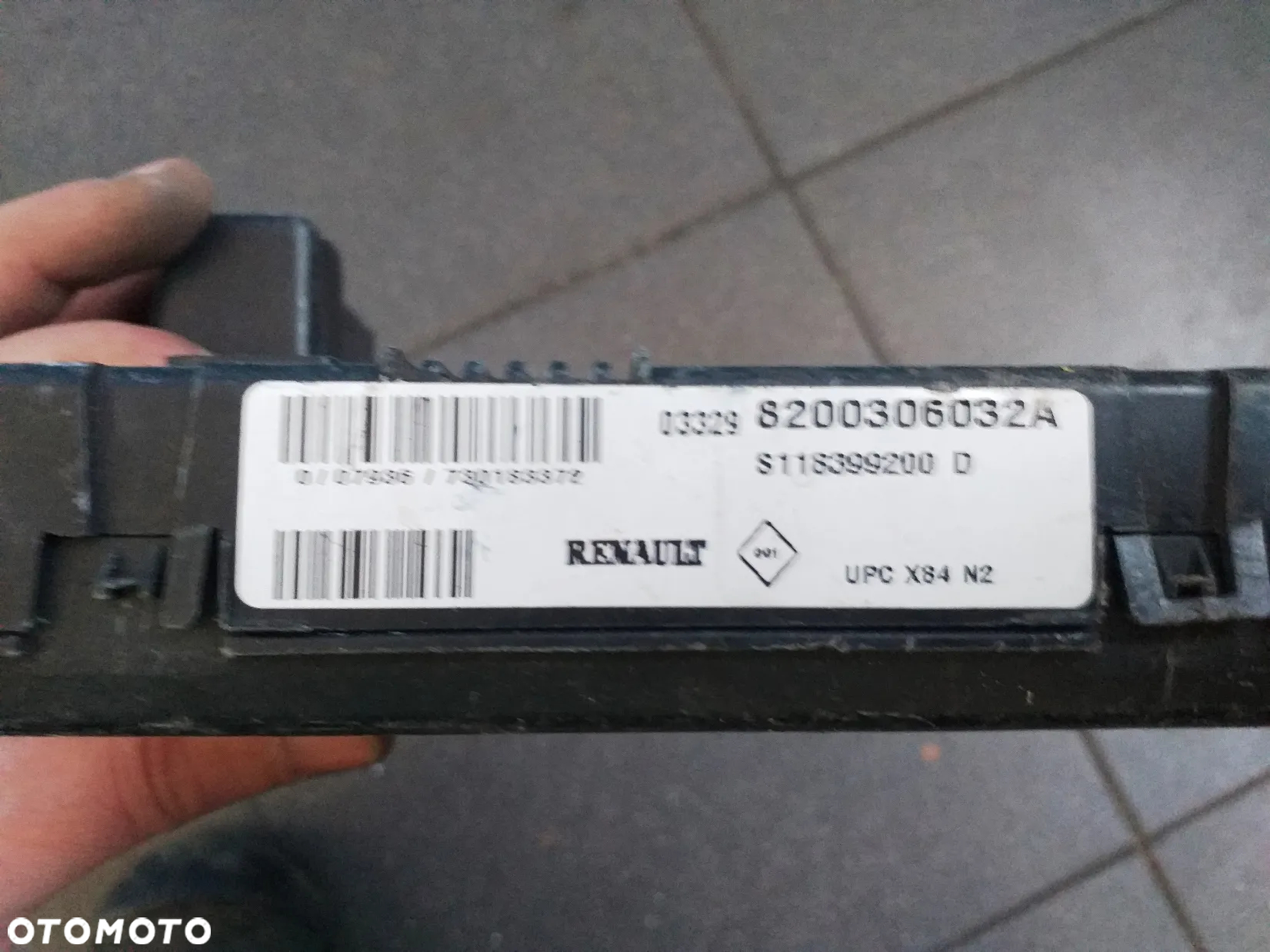 Moduł BSI komfortu UPC X84 N2 Renault 8200306032a - 3