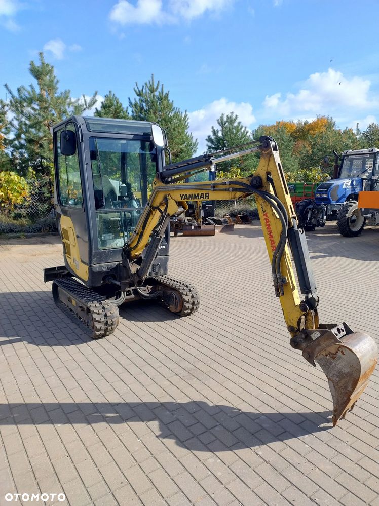 Yanmar SV18 - 3