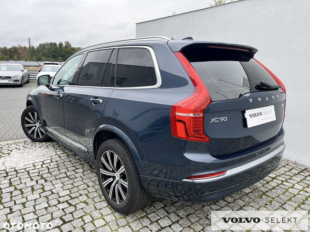 Volvo XC 90 - 8