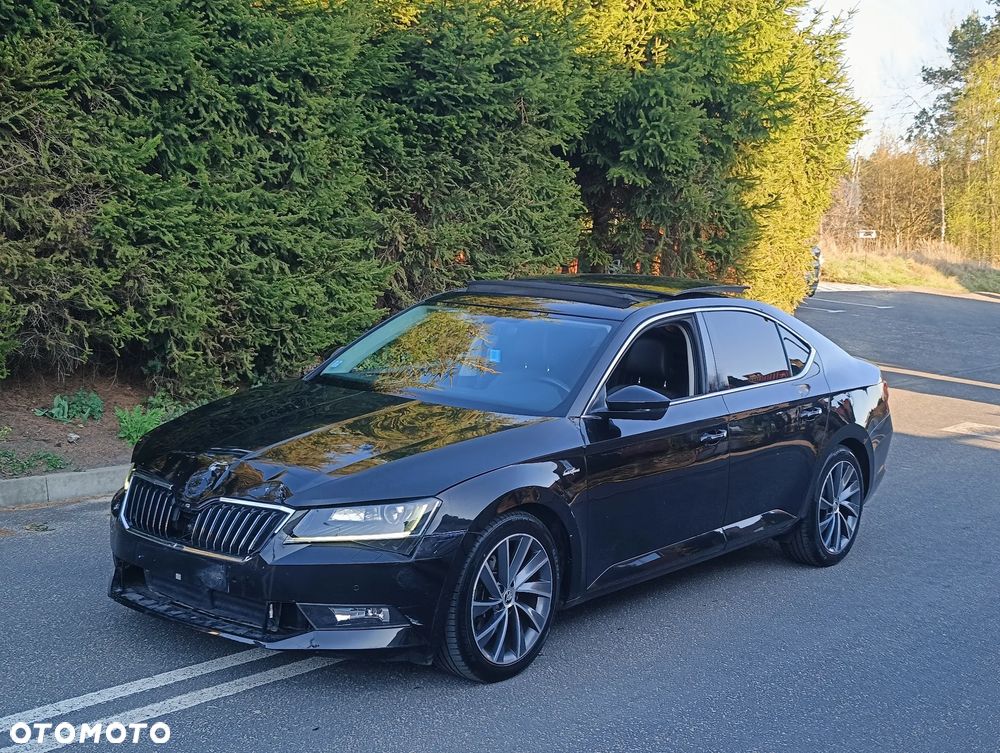 Skoda Superb 2.0 TDI DSG Premium Edition - 2