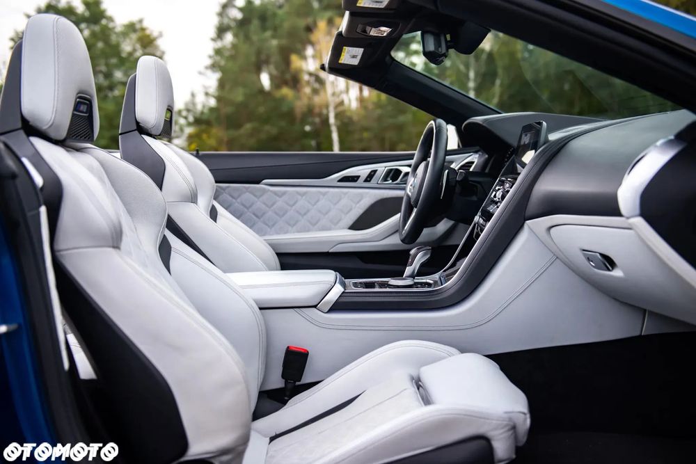 BMW M8 Competition - 12