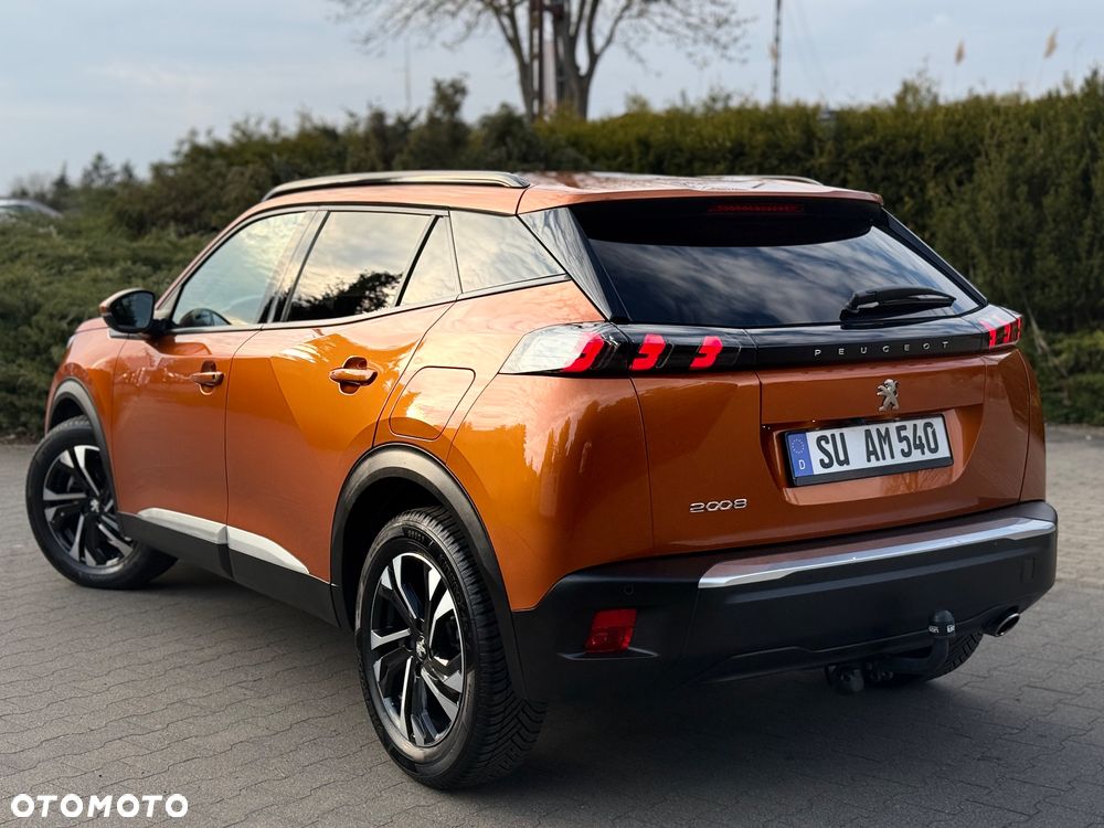 Peugeot 2008 BlueHDi 130 EAT8 Allure Pack - 28