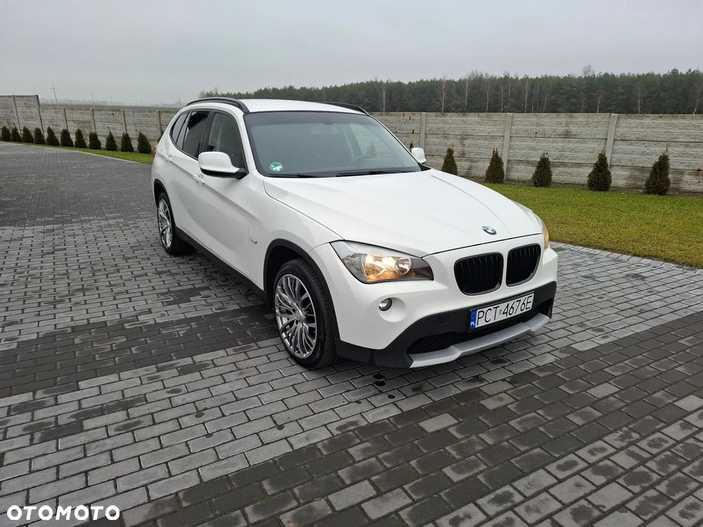 BMW X1 sDrive18d xLine - 11