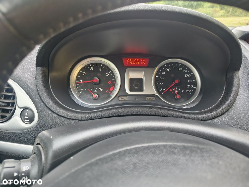 Renault Clio - 13