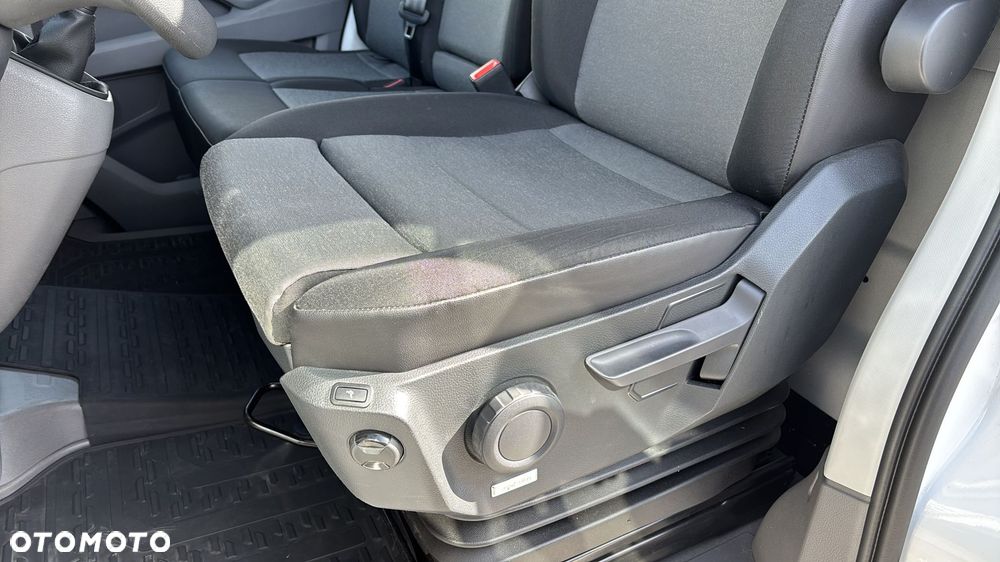 Volkswagen Crafter - 13