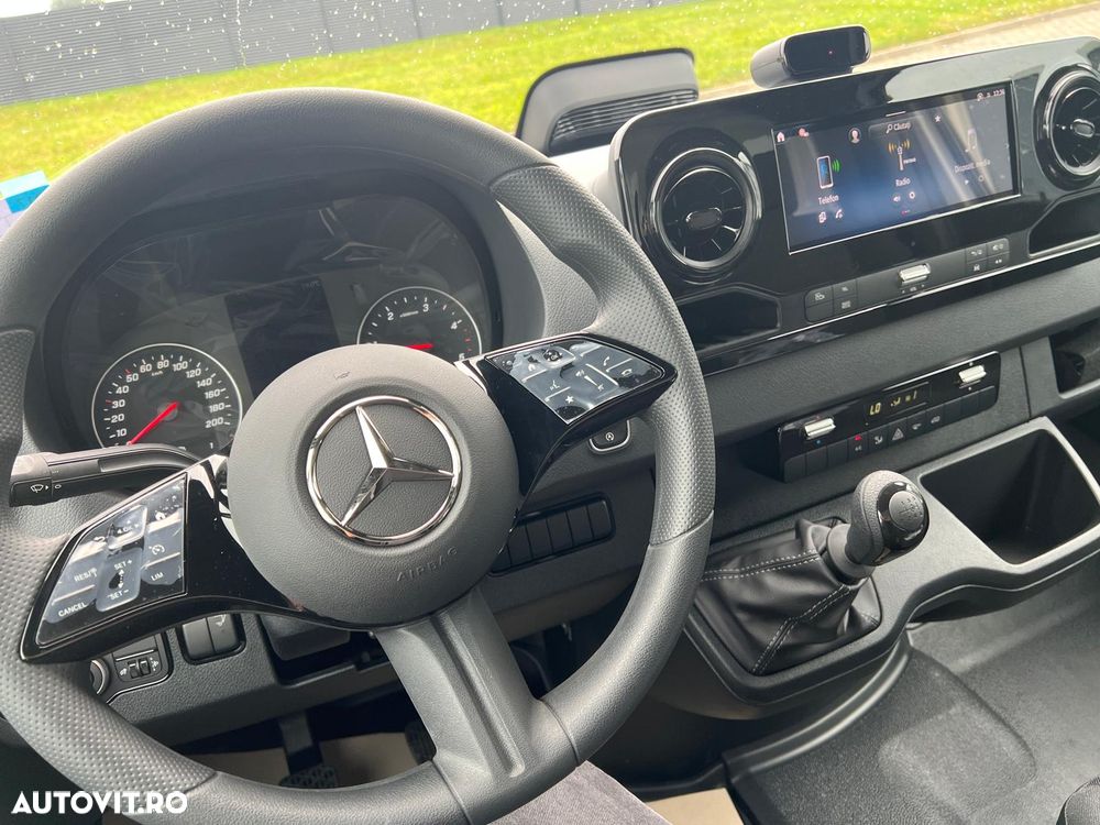 Mercedes-Benz SPRINTER - 6