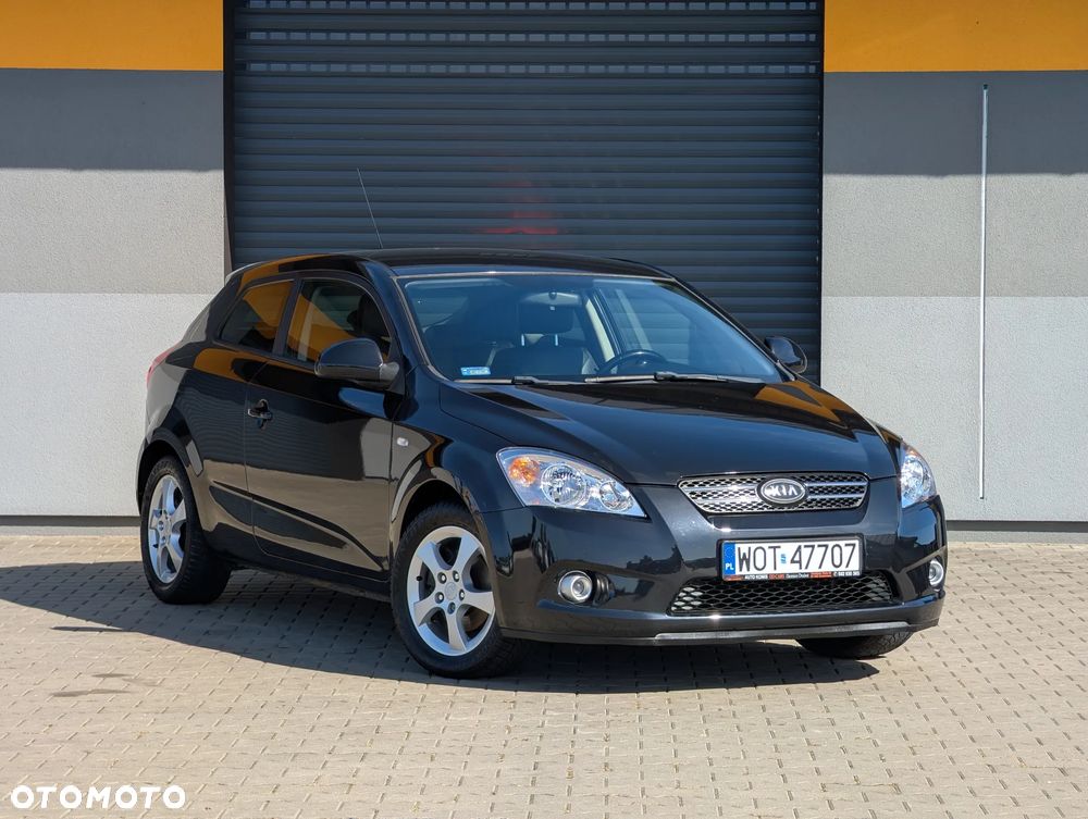Kia Ceed ver-1-6-silver-x - 3