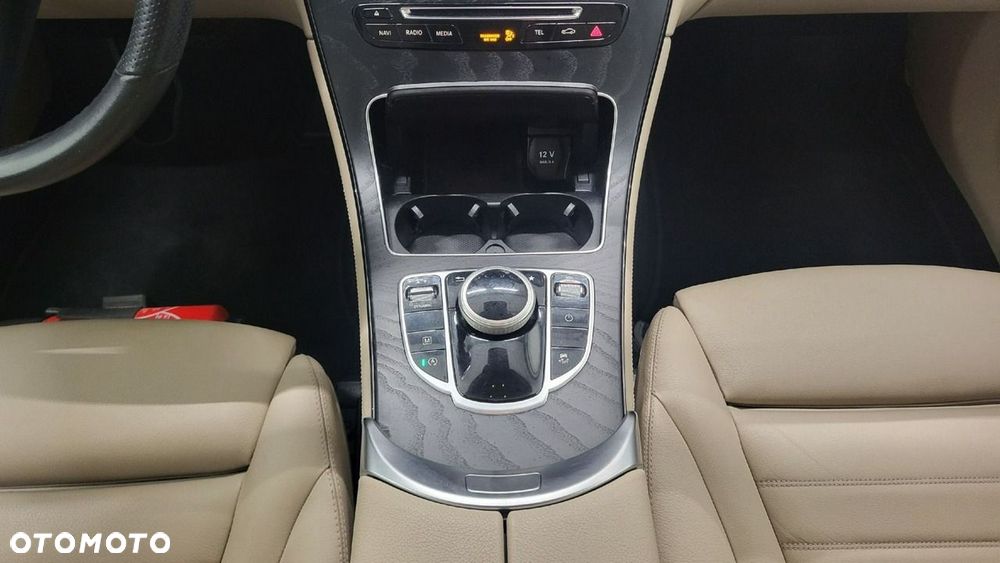 Mercedes-Benz GLC - 20
