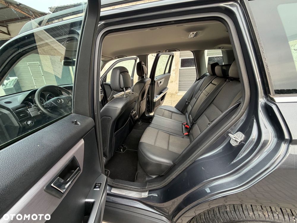 Mercedes-Benz GLK - 13