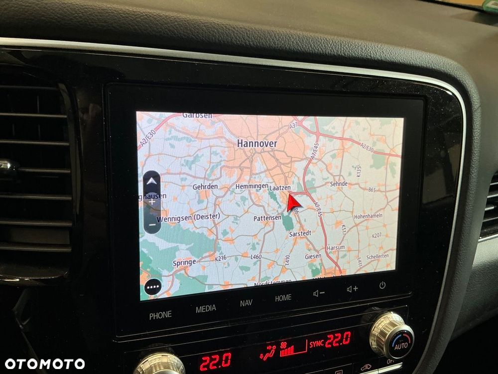 Mitsubishi Outlander - 6
