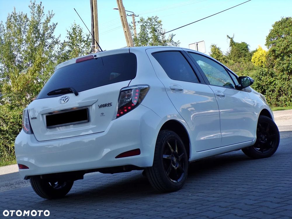 Toyota Yaris 1.33 VVT-i Comfort - 2