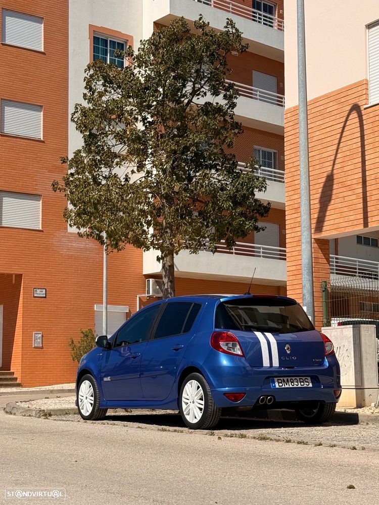 Renault Clio 1.6 16V 130 Gordini - 16