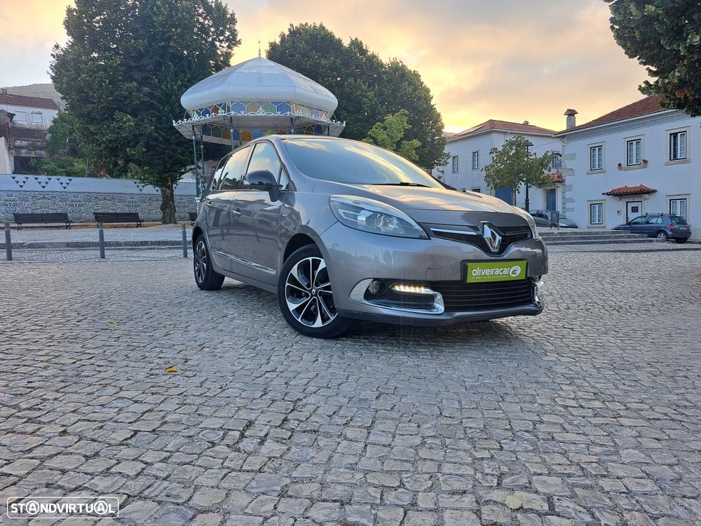 Renault Scénic 1.5 dCi Bose Edition EDC SS - 9