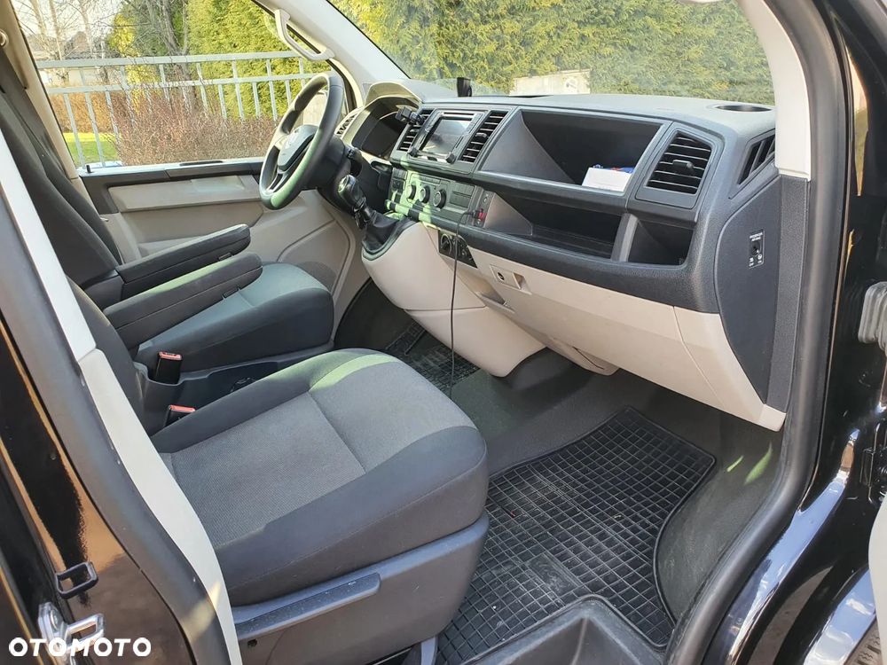 Volkswagen Transporter Kombi L1H1 4Motion - 10