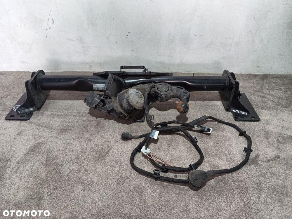 HAK HOLOWNICZY ELEKTRYCZNY AUDI Q6 E-TRON 95C803881AA - 1
