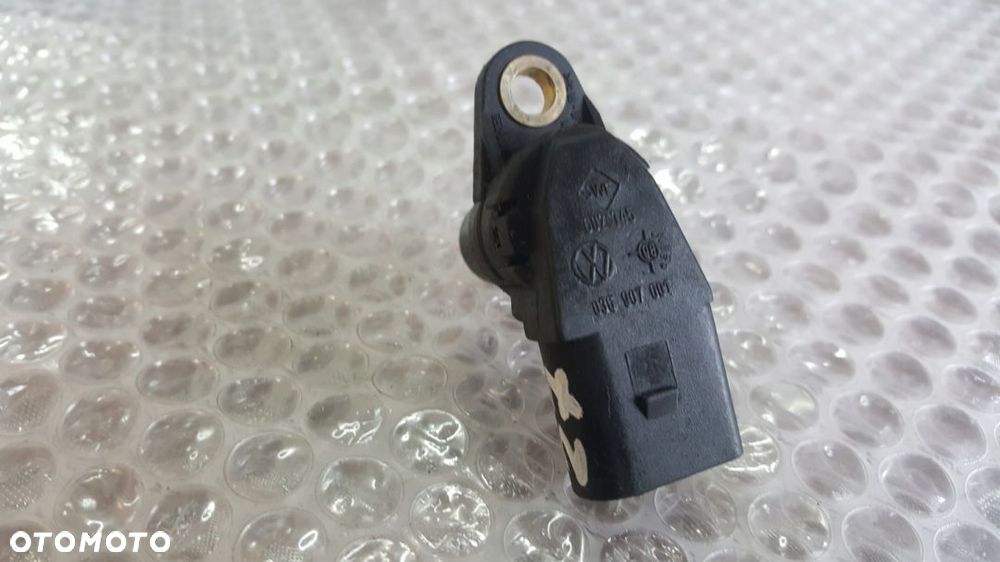 CZUJNIK WAŁKA ROZRZĄDU SEAT GOLF IV 1.4 036907601 - 2