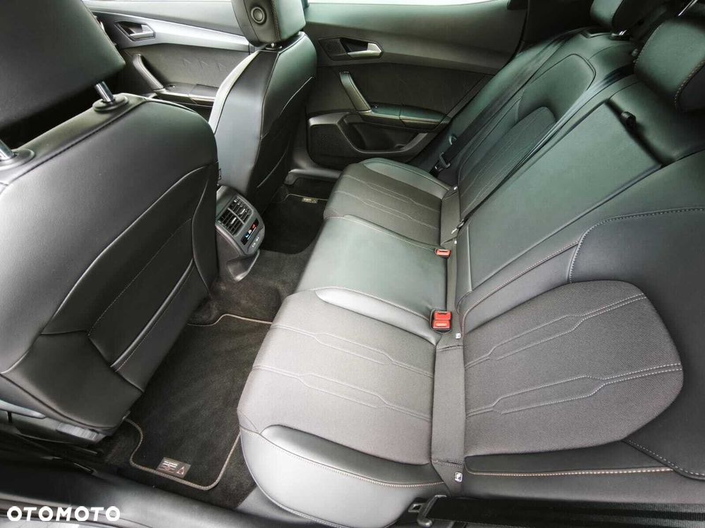 Cupra Formentor 1.5 eTSI mHEV DSG - 20