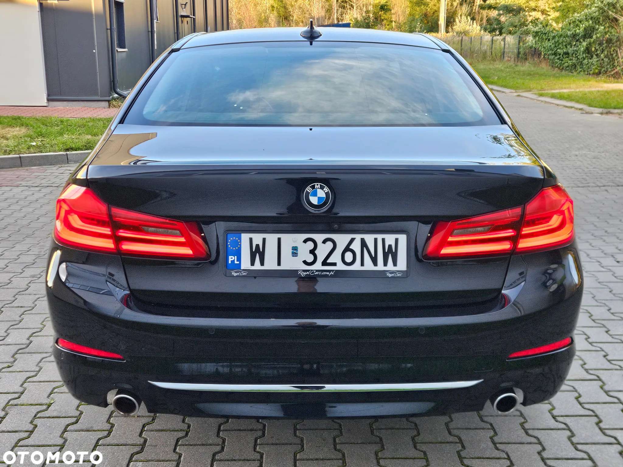 BMW Seria 5 530i GPF xDrive Luxury Line - 35