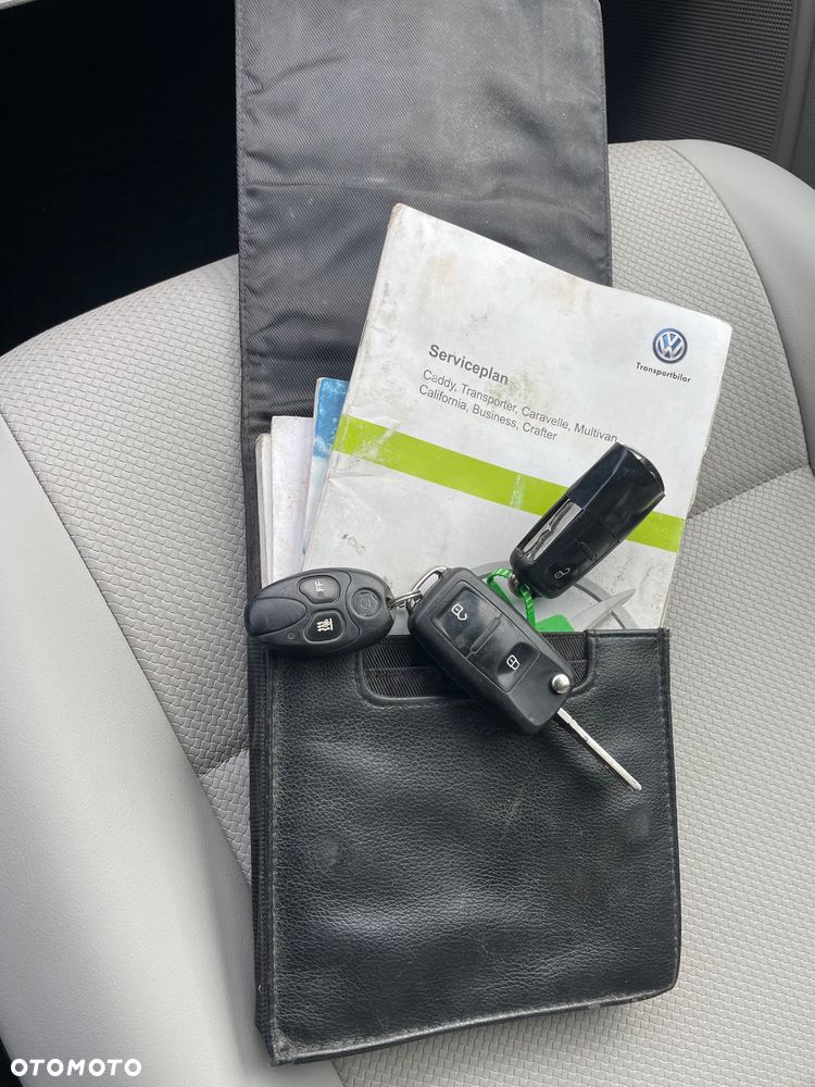 Volkswagen Transporter - 15