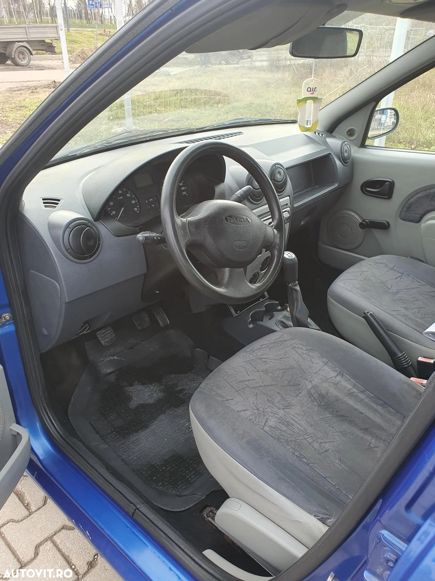 Dacia Logan - 7